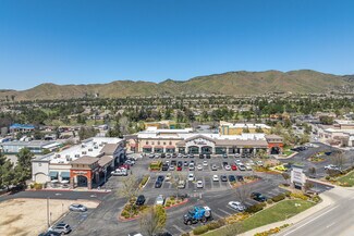 Plus de détails pour 33494 Oak Glen Rd, Yucaipa, CA - Bureau/Commerce de détail à louer