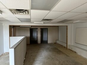 1257-1291 N Fairfield Rd, Beavercreek, OH for lease Building Photo- Image 2 of 5