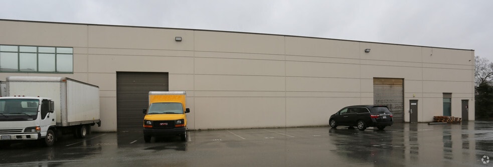 1530 Kingsway Ave, Port Coquitlam, BC for sale - Building Photo - Image 3 of 11