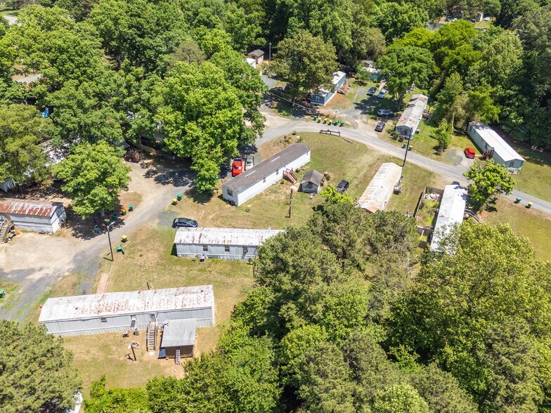 324 S Morton St, Madison, NC for sale - Aerial - Image 2 of 8