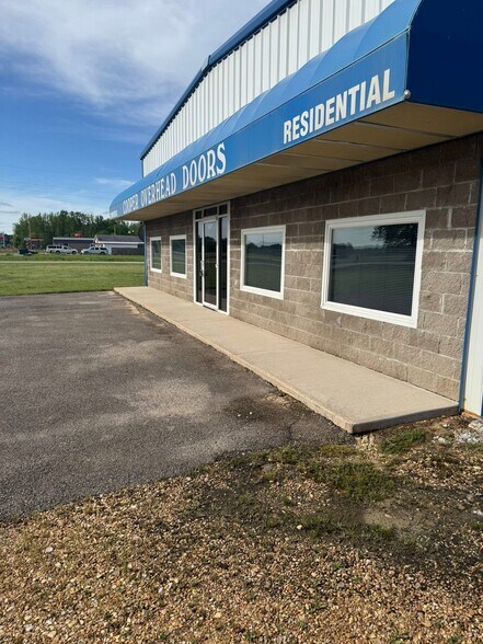 5977 AR-135 N, Paragould, AR à louer - Photo du bâtiment - Image 2 de 12