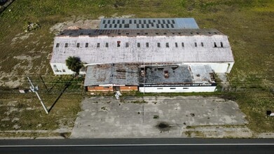 6025 N Courtenay Pky, Merritt Island, FL à louer Photo intérieure- Image 2 de 9