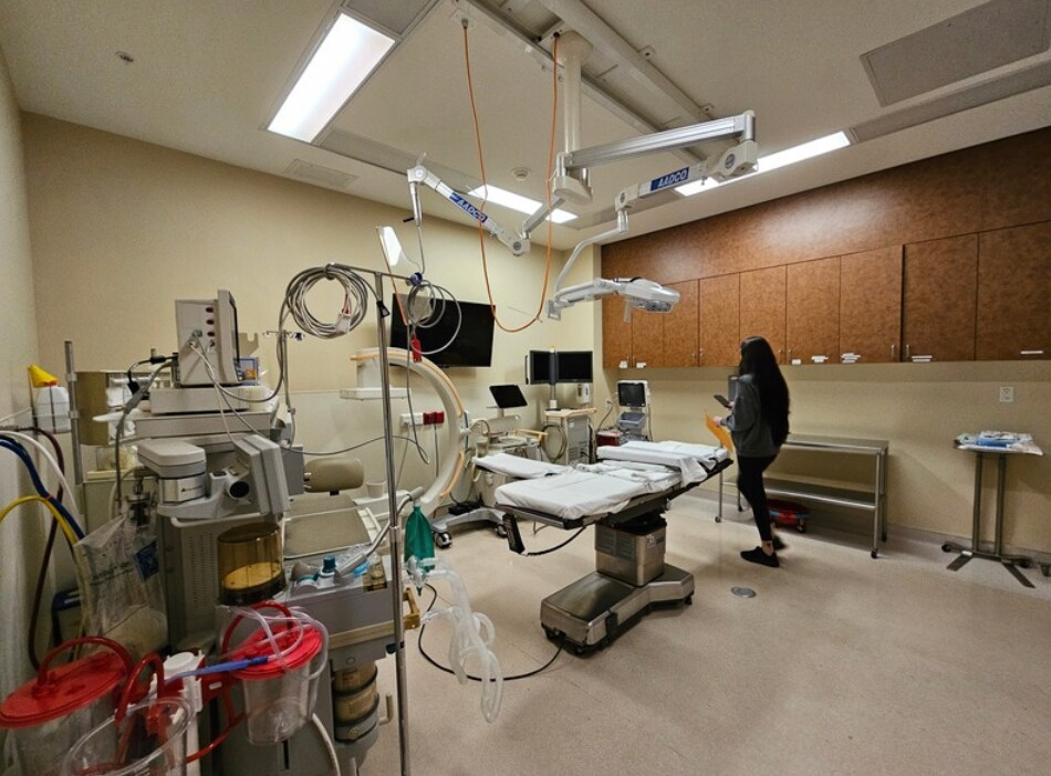 19331 Business Center Dr, Northridge, CA à louer Photo intérieure- Image 1 de 4