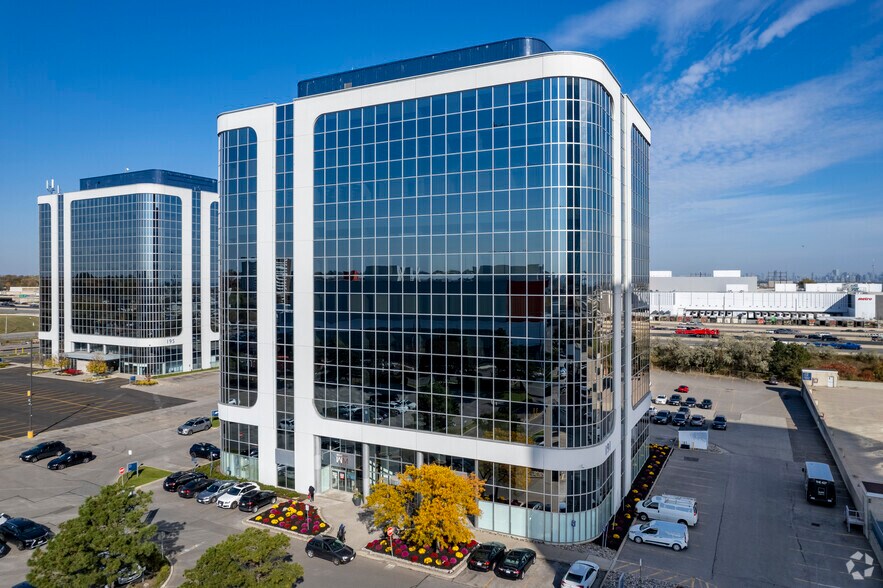 191 The West Mall, Toronto, ON à louer - Photo principale - Image 1 de 5