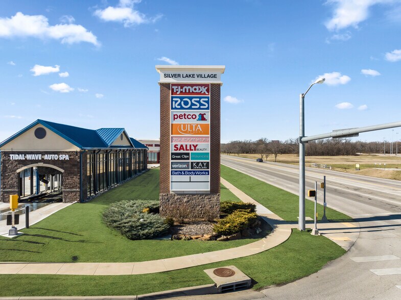 2311-2709 SE Adams Blvd, Bartlesville, OK à vendre - Photo du bâtiment - Image 2 de 5