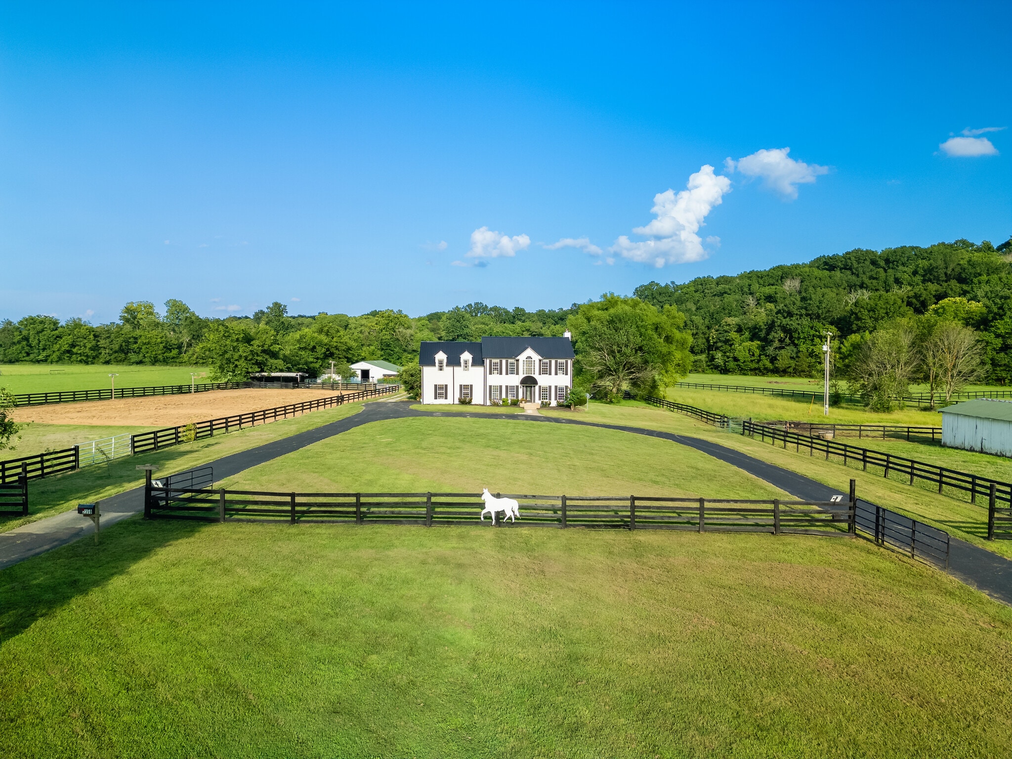 2359 Lewisburg Pike, Franklin, TN for sale Primary Photo- Image 1 of 2