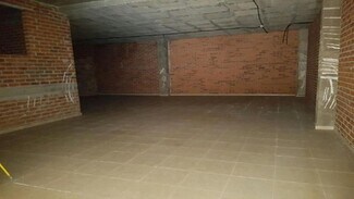 Plus de détails pour Multi-résidentiel à vendre