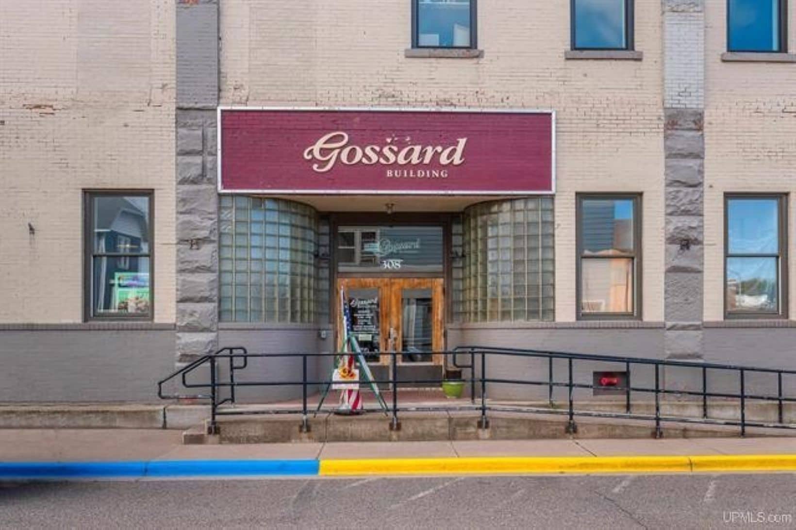 308 Cleveland Ave, Ishpeming, MI for sale Primary Photo- Image 1 of 26