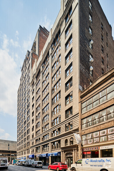 153 W 27th St, New York, NY for lease - Building Photo - Image 2 of 7