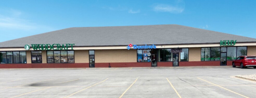 4731-4737 Michaels Dr, Appleton, WI à vendre - Photo du bâtiment - Image 2 de 7