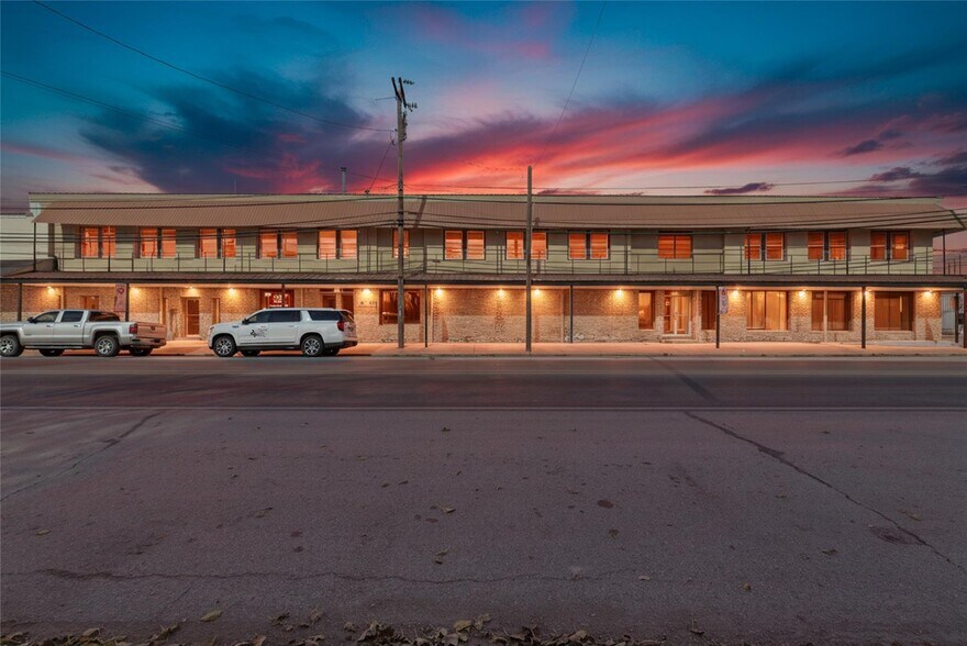 226 E Blackjack St, Dublin, TX à vendre - Photo du bâtiment - Image 2 de 40