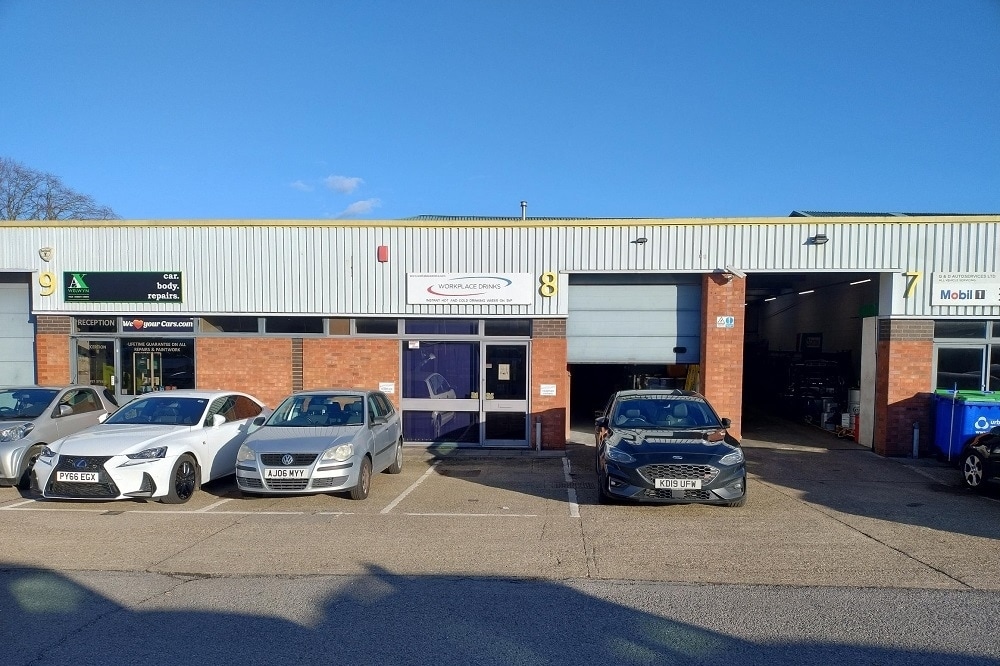 Martinfield, Welwyn Garden City for lease Building Photo- Image 1 of 4