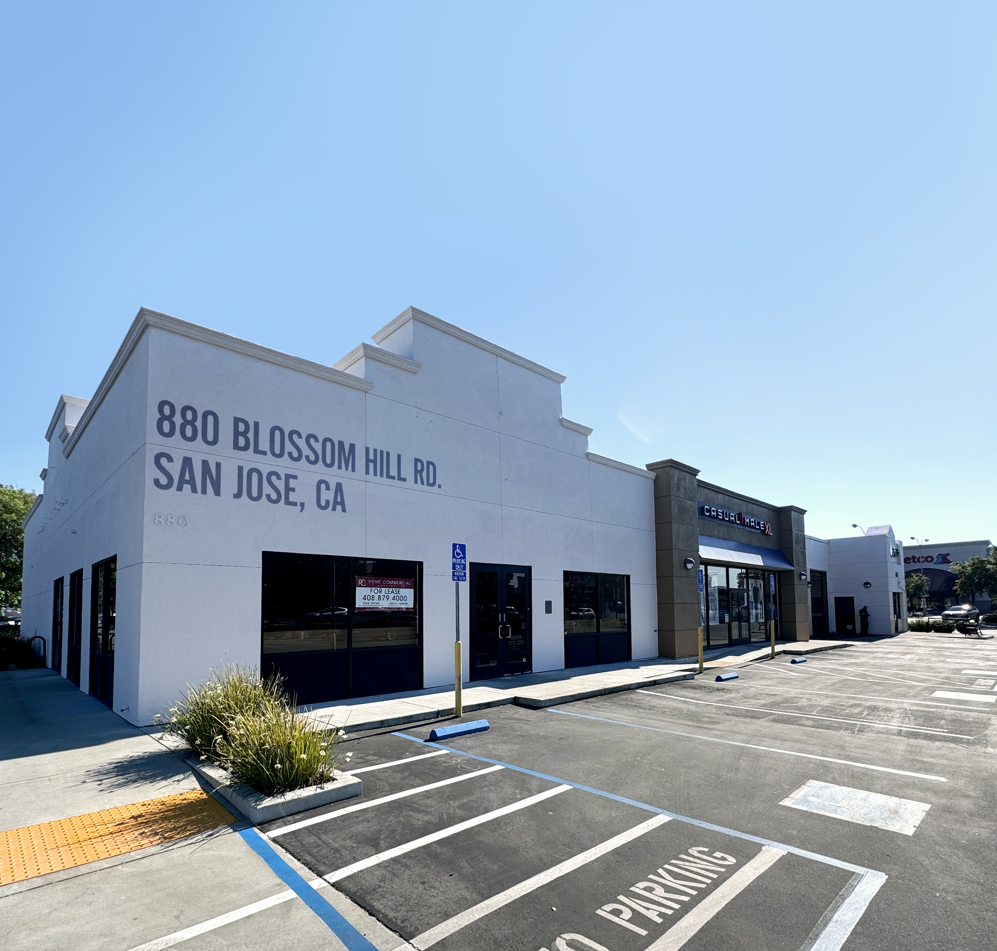 880-898 Blossom Hill Rd, San Jose, CA for lease Building Photo- Image 1 of 8