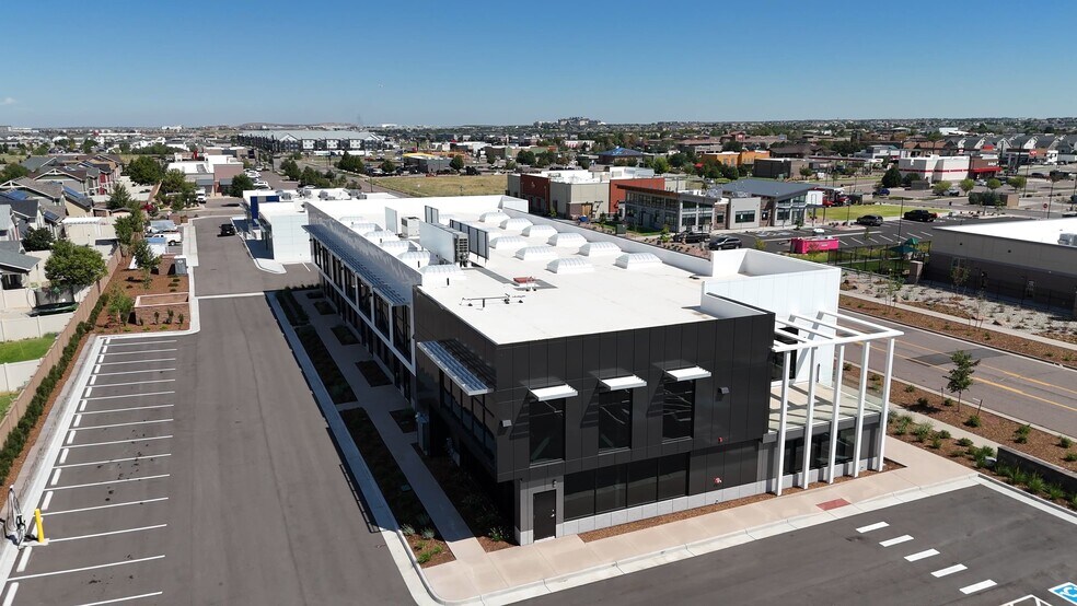 4615 Yampa St, Denver, CO à vendre - Vidéo sur l’inscription commerciale - Image 3 de 12