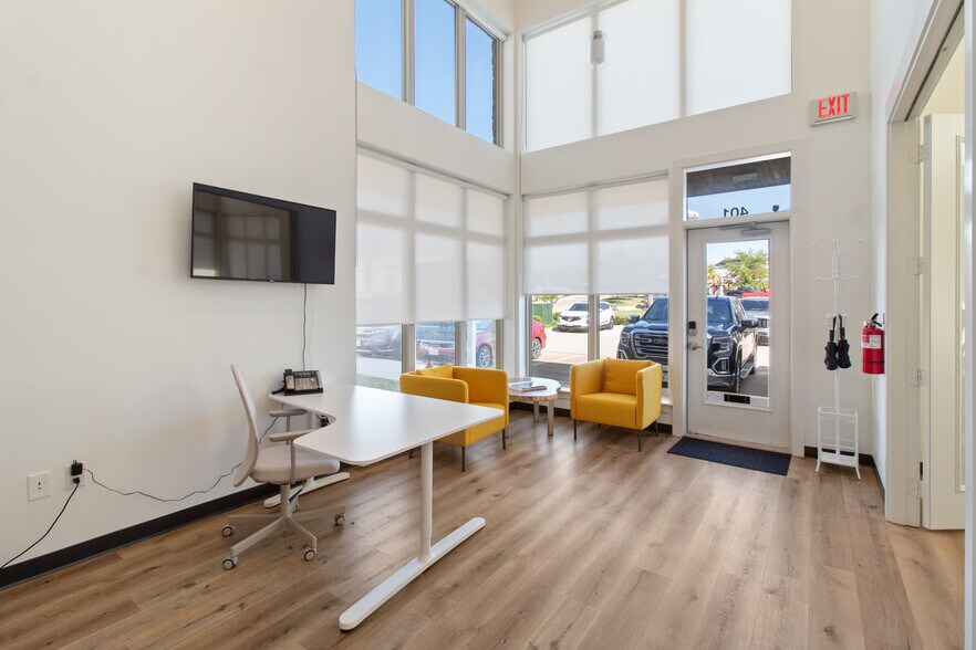 4438 State Highway 6, College Station, TX à louer - Photo du bâtiment - Image 3 de 10
