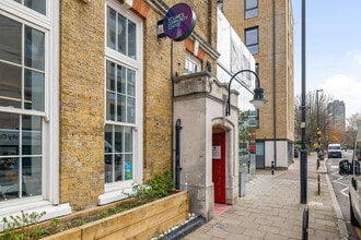 90 Central St, London for lease Interior Photo- Image 1 of 14