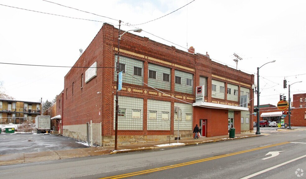 521 Penn Ave, Pittsburgh, PA à louer - Photo du bâtiment - Image 3 de 5