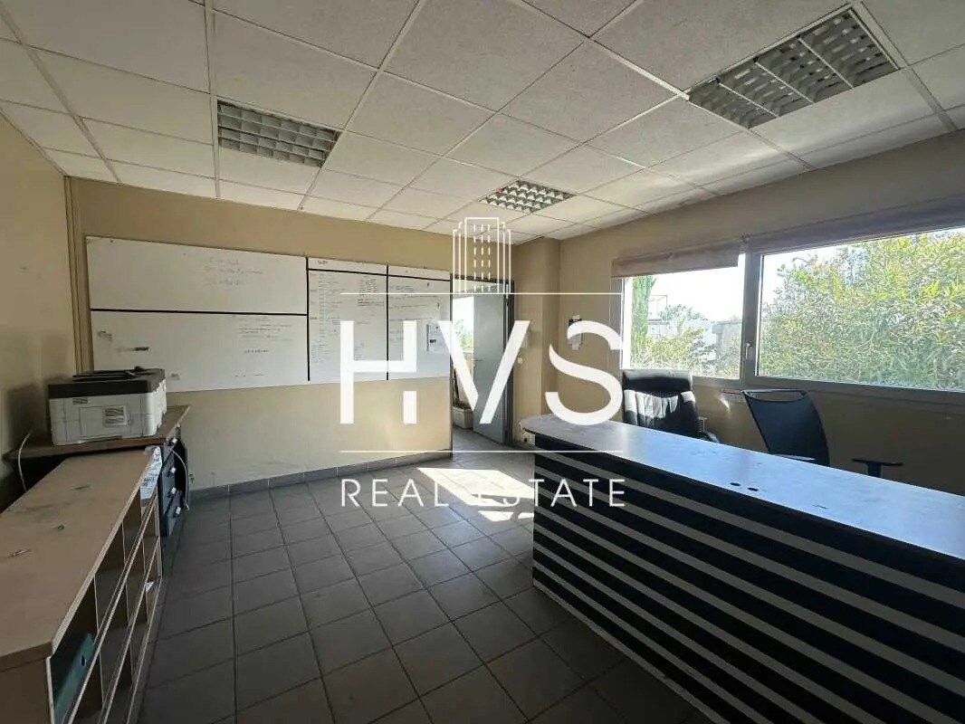 Industriel dans Gignac-la-Nerthe à louer Photo du bâtiment- Image 1 de 5