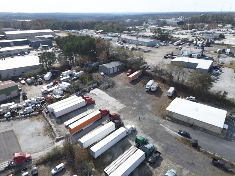 13021 Veterans Memorial Hwy, Douglasville, GA for lease - Building Photo - Image 3 of 8