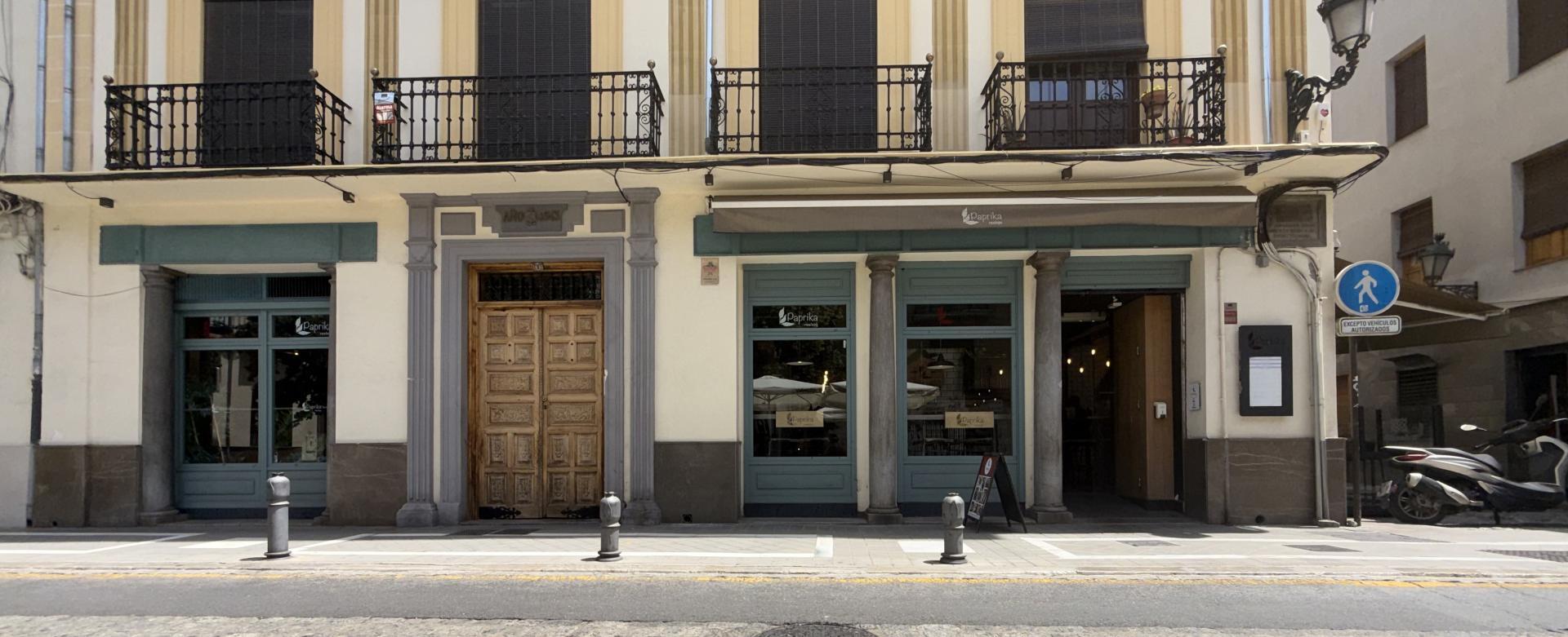 Plaza de Fortuny, 1, Granada, Granada for lease Primary Photo- Image 1 of 40