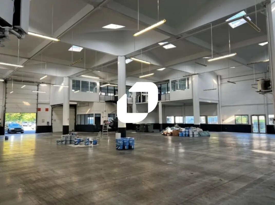 Office in VILLENEUVE-D'ASCQ for lease Interior Photo- Image 1 of 11