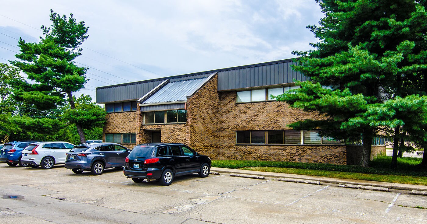 2417 Regency Rd, Lexington, KY for lease Primary Photo- Image 1 of 5