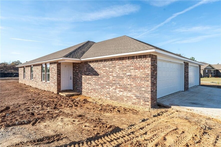 1015 Lavender Rd, Fort Smith, AR à vendre - Photo du bâtiment - Image 3 de 8