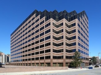 Plus de détails pour 9377 W Higgins Rd, Rosemont, IL - Bureau à louer