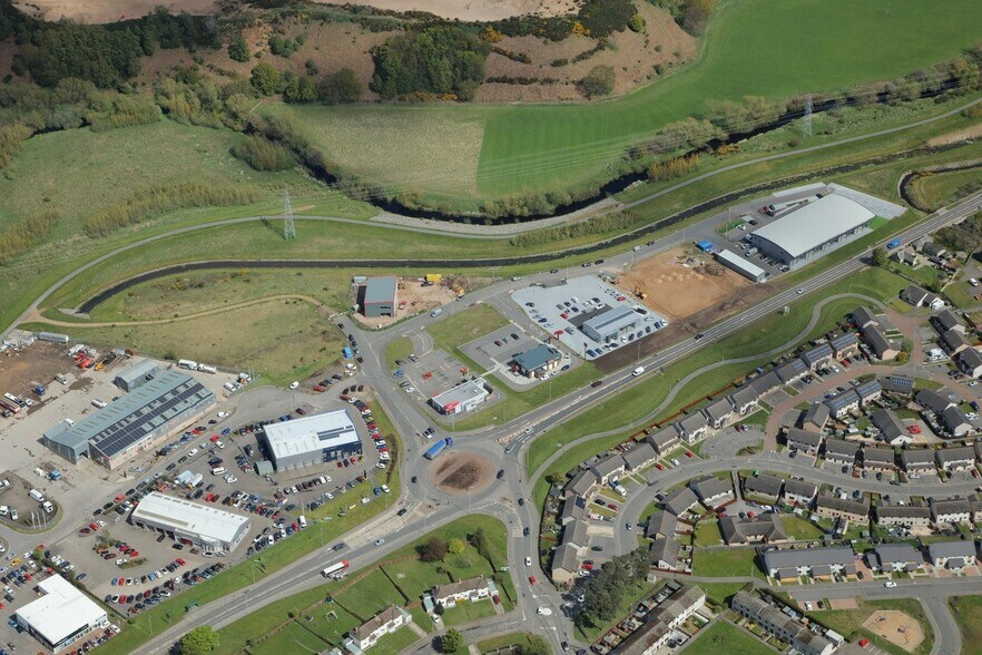 Riverside Park, Elgin à vendre - Aérien - Image 2 de 3