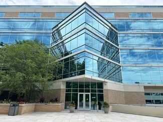 More details for 10050 Crosstown Cir, Eden Prairie, MN - Office for Lease