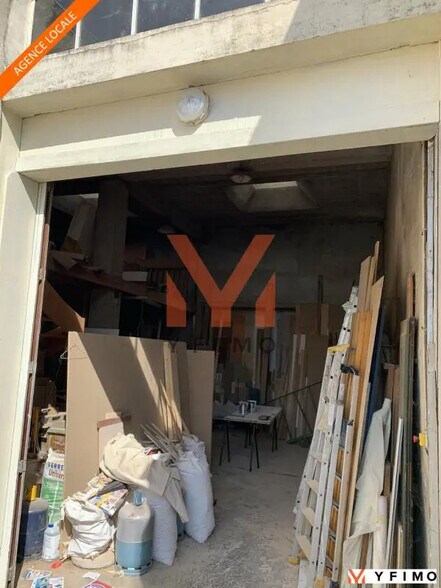 Flex in La Falaise for sale - Building Photo - Image 2 of 12