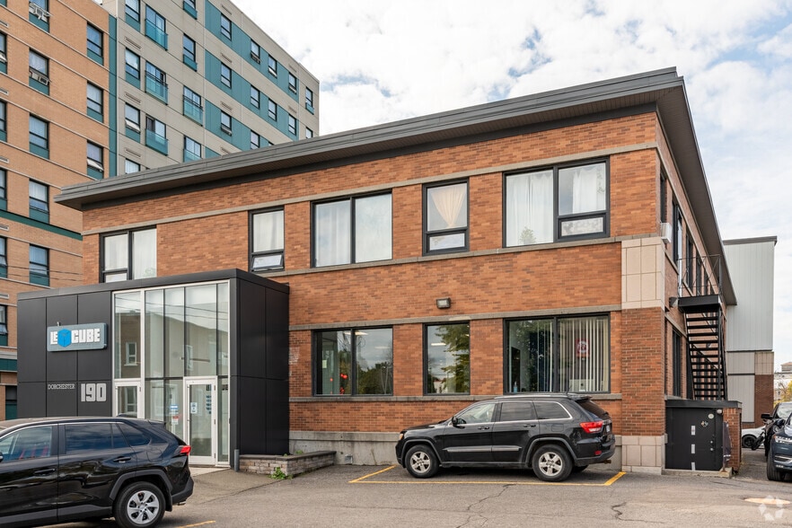 190 Rue Dorchester, Québec, QC for lease - Building Photo - Image 3 of 3