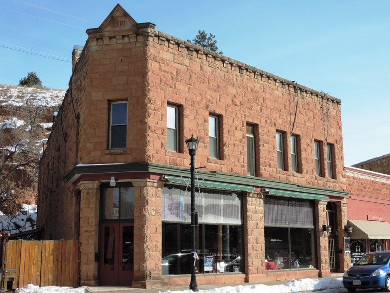 321 N River St, Hot Springs, SD for sale - Primary Photo - Image 1 of 1