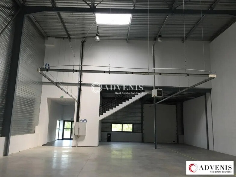 Flex dans SAINT-JEAN-D'ILLAC à louer - Photo intérieure - Image 2 de 7