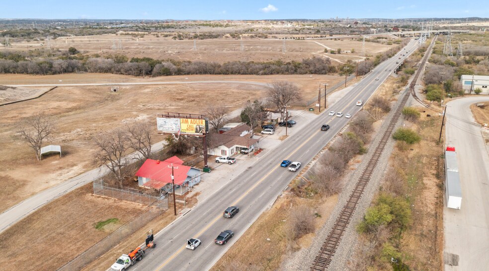 San Antonio Airport Adjacent Portfolio portefeuille de 3 propriétés à vendre sur LoopNet.ca - Photo du bâtiment - Image 3 de 15