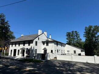 Plus de détails pour 601 Conestoga Rd, Villanova, PA - Commerce de détail à louer