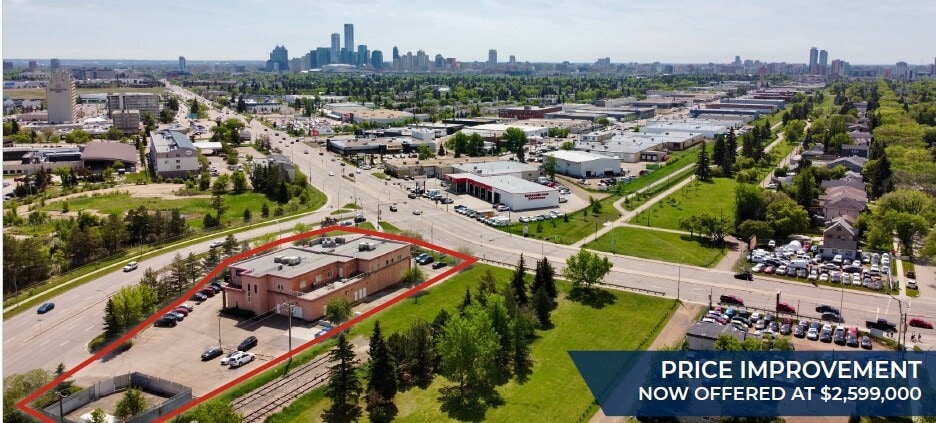 11816 121 St NW, Edmonton, AB à vendre - Photo du bâtiment - Image 2 de 26