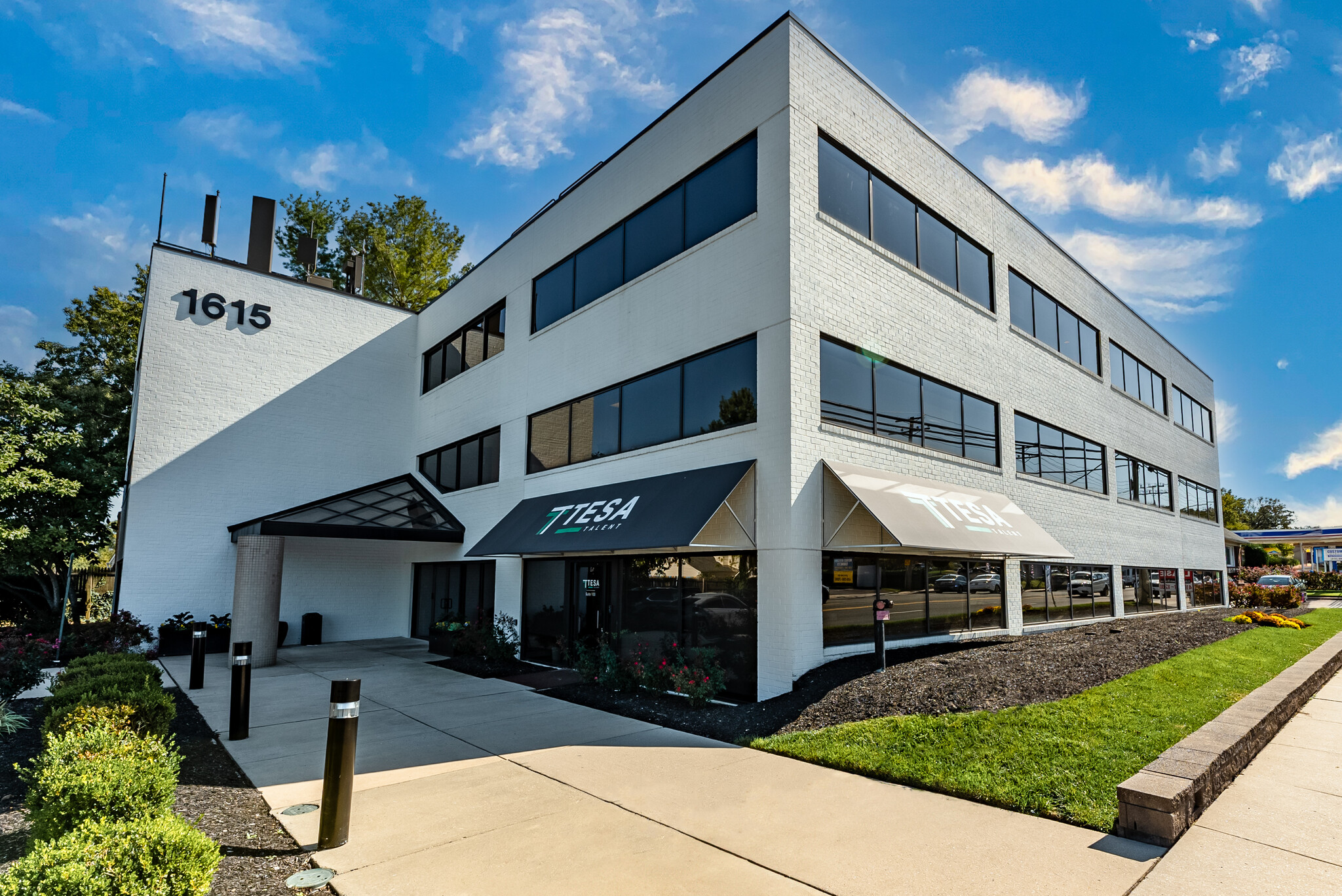 1615 York Rd, Lutherville, MD for lease Building Photo- Image 1 of 6