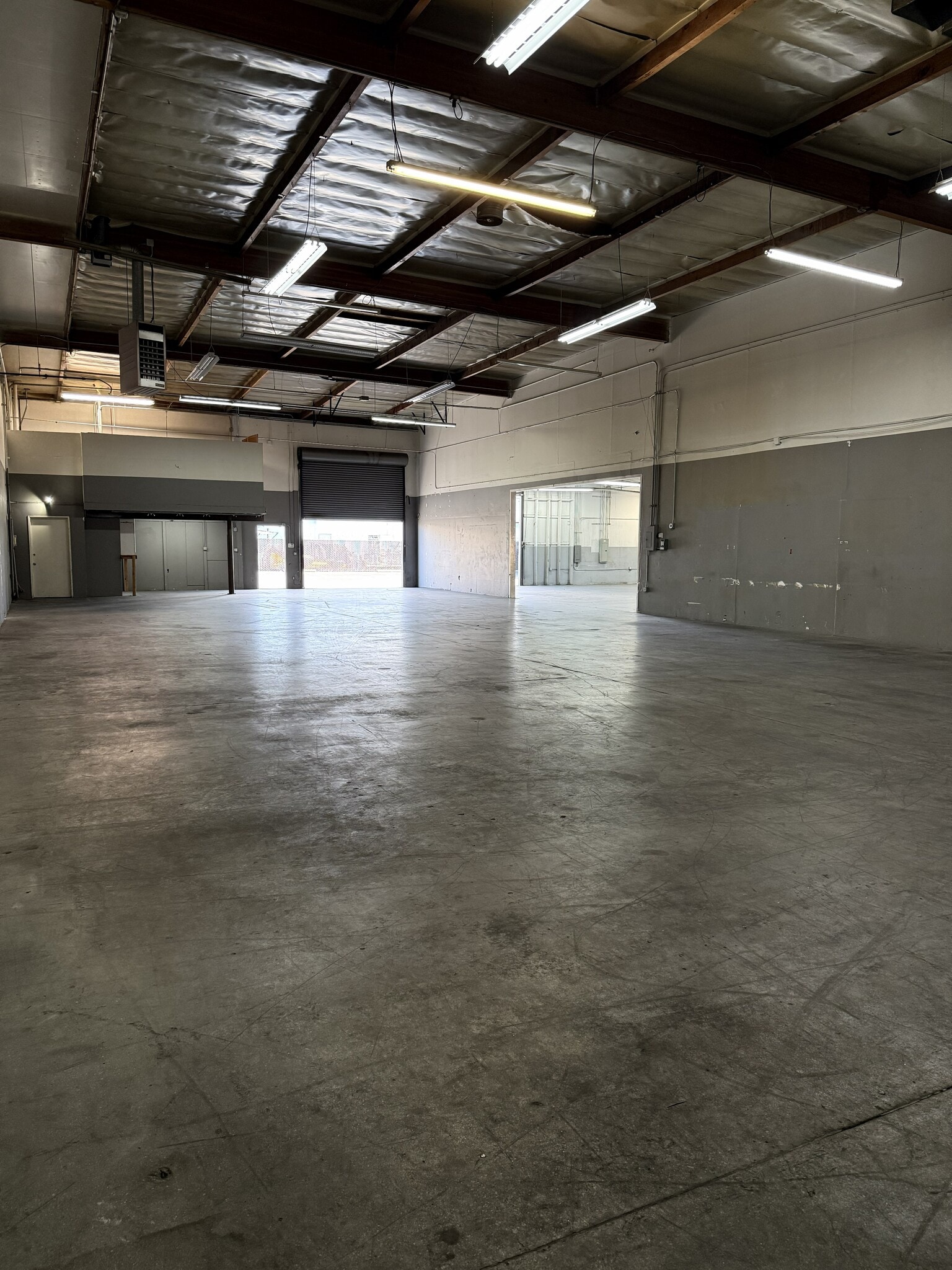 3303-3333 De La Cruz Blvd, Santa Clara, CA à louer Photo intérieure- Image 1 de 2