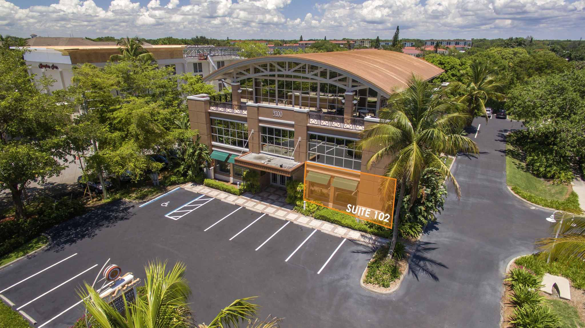 3200 Tamiami Trl N, Naples, FL for sale Building Photo- Image 1 of 1