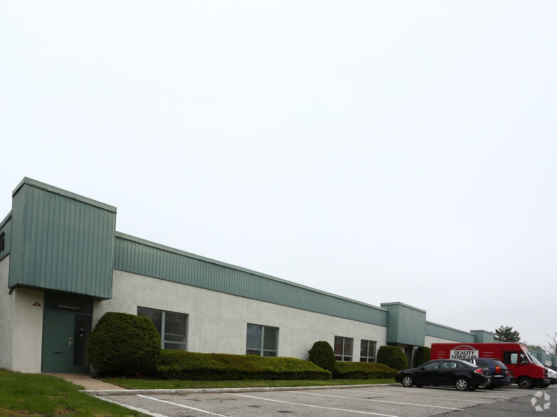 855 Industrial Hwy, Cinnaminson, NJ à louer - Photo du bâtiment - Image 3 de 8