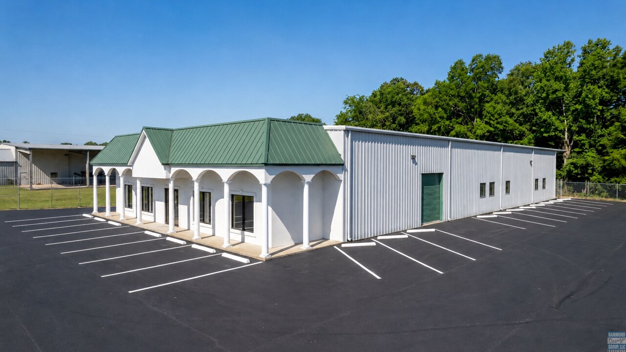 3050 W Tharpe St, Tallahassee, FL à louer Photo du bâtiment- Image 1 de 15