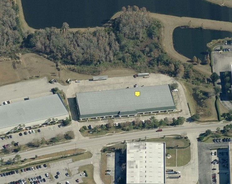 6490 Hazeltine National Dr, Orlando, FL for lease - Building Photo - Image 3 of 3