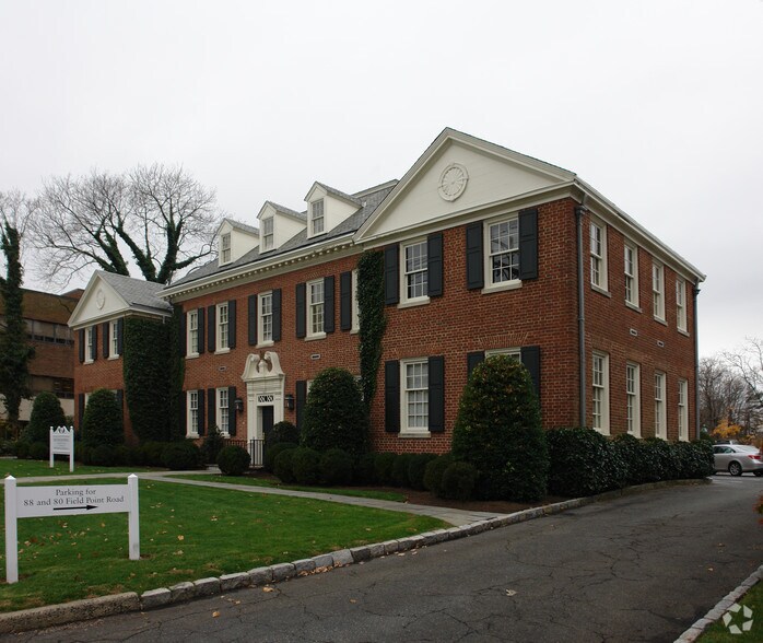 88 Field Point Rd, Greenwich, CT à louer - Photo du bâtiment - Image 3 de 4