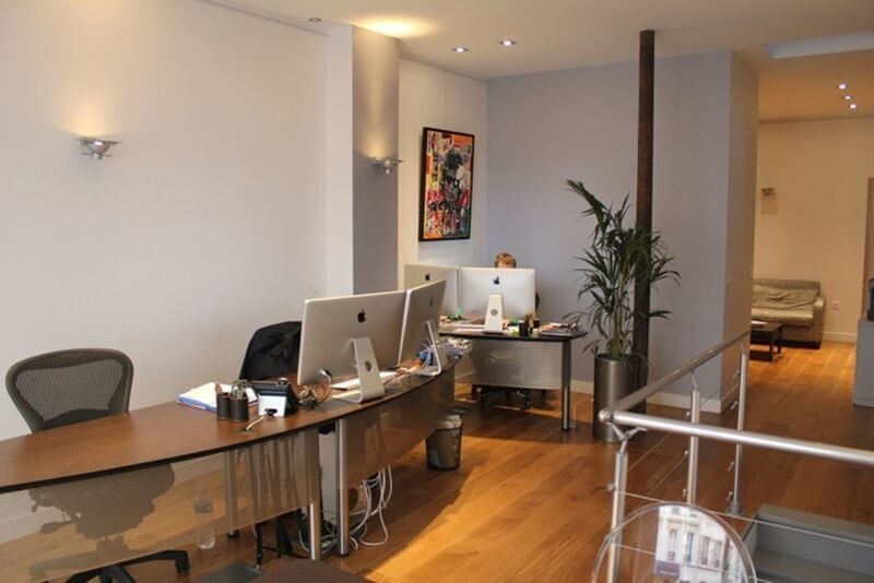 41 Rue Dulong, Paris for sale - Interior Photo - Image 1 of 7