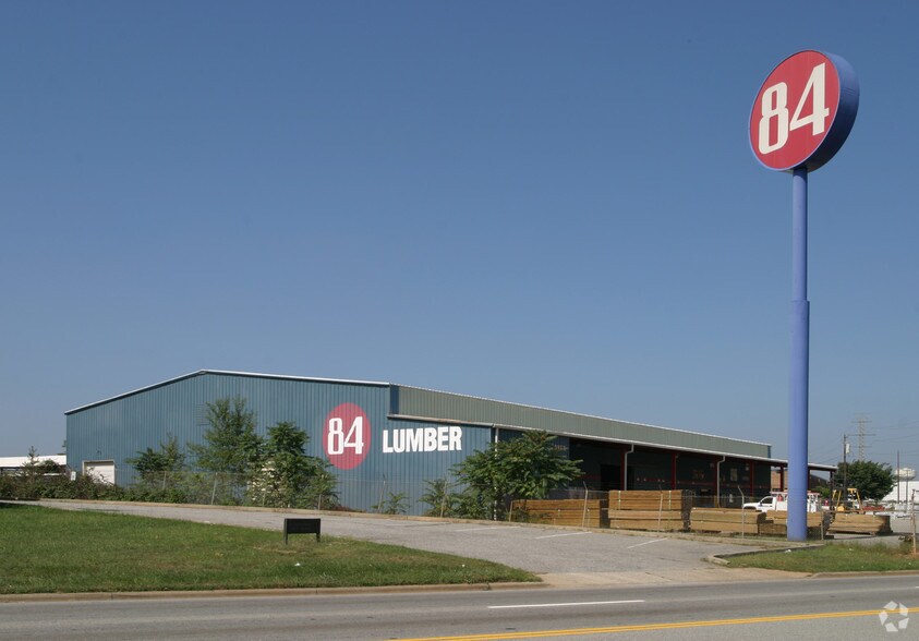 4019 Spring Garden St, Greensboro, NC for lease - Building Photo - Image 2 of 2
