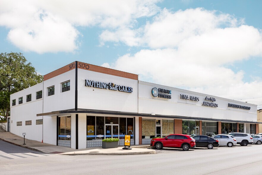 5154-5170 Broadway St, San Antonio, TX à louer - Photo du bâtiment - Image 1 de 21