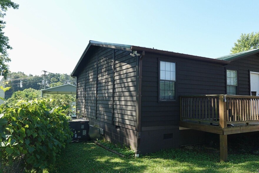 840 Zumstein Dr, Rockwood, TN à vendre - Photo du bâtiment - Image 3 de 4