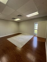 120 W 5th St, Tyler, TX for lease Interior Photo- Image 2 of 6