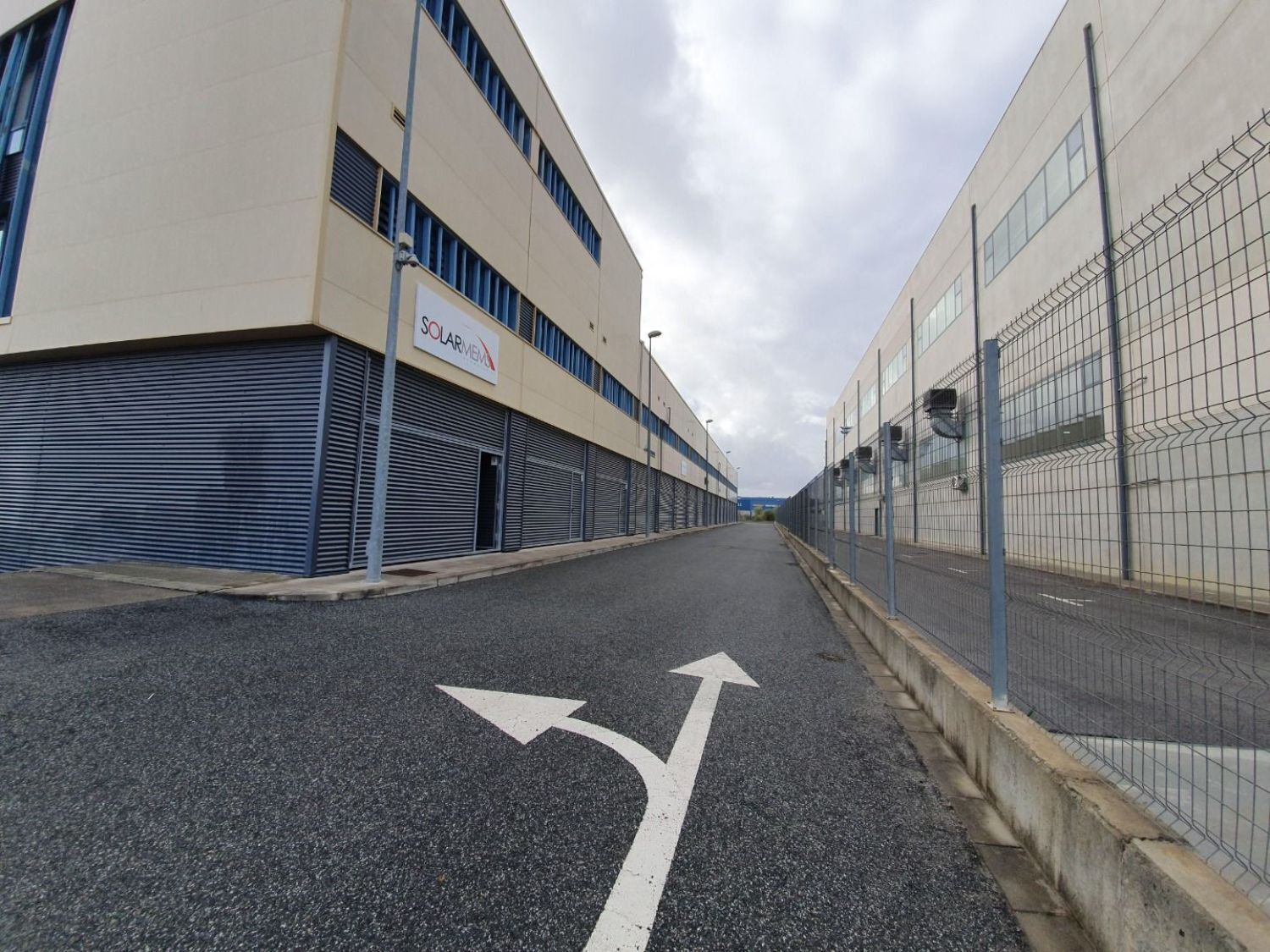 Office in La Rinconada for lease Building Photo- Image 1 of 11